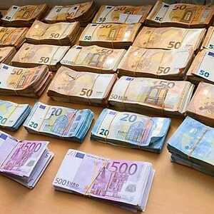Buy counterfeit euro +393512629472 WhatsAp money Milano, Italy , Chirurgien