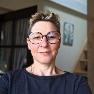 Virginie TAVERNIER Reyrieux, Psychothérapeute